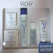 Vichy Aqualia Thermal Rich Nemlendirici 50ml Cilt Bakım Seti 